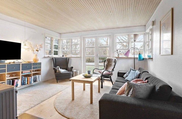 Cozy vacation home with large terrace and beautiful garden.