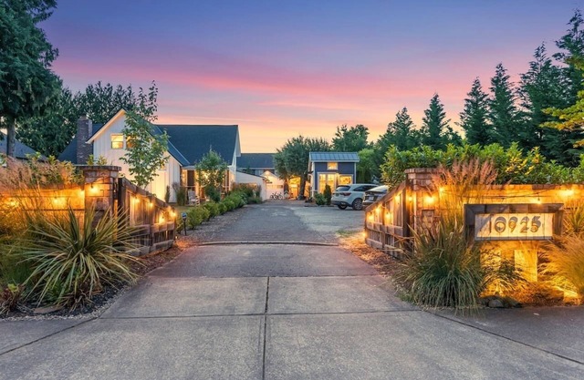 Cozy Vintage Farmhouse