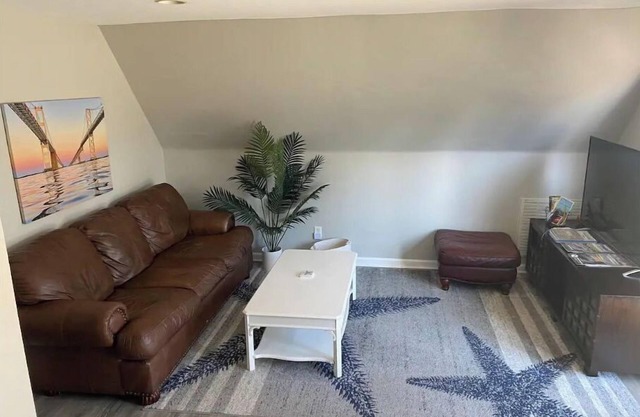 Cozy Waterfront Apartment Chester, MD
