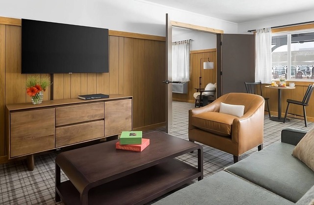 Cozy Wyoming Lodge Just 5 Mins from Jackson Hole City Center w/Dining