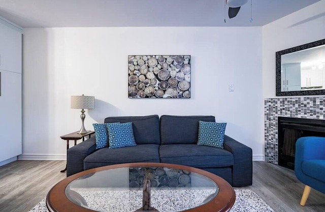 Cranberry Nest - Condo in Collingwood - Sleeps 5