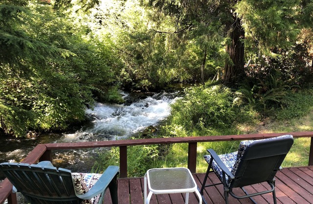 Crater Lake cabin destination with a view.