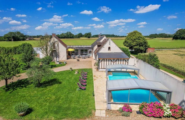Crazy Villa Luigny (28) - Heated pool - City Stade - 1h20 Paris - 30P