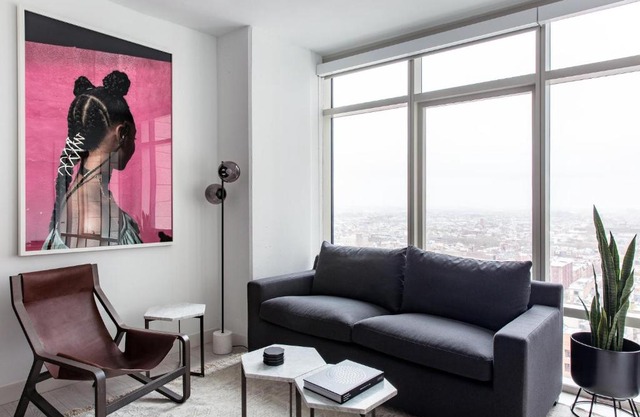 Creative 2BR Downtown w/ Game Room