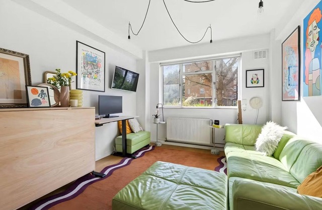 Creative Central East London hideaway