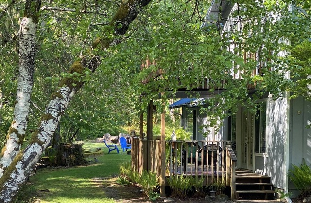 Creekfront Home with Large Covered Porch and Fire Pit...Pet-Friendly!