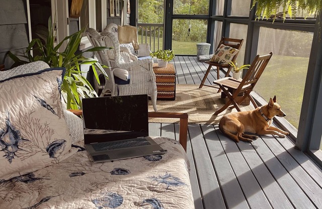 Creekside Cottage Near Nashville- Pet Friendly!