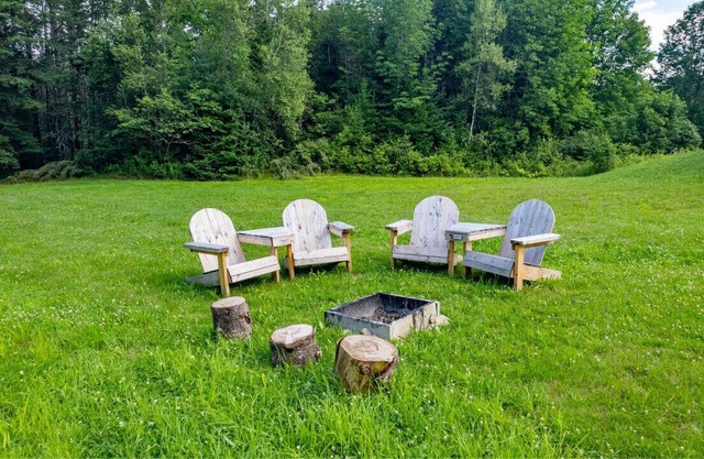 Creekside Hideaway -Oak Bay, NB