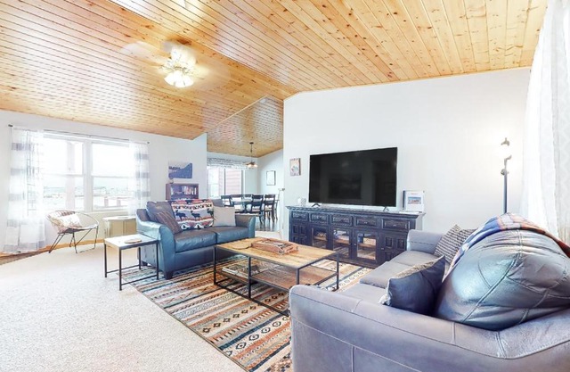 Creekside Home in Fairplay