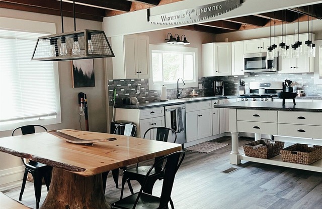 Crippen Run Farmhouse