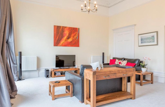 Croft House - By Luxury Apartments