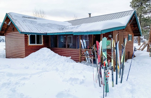 Croll Cabins-Peterson's Porch- #6 at Vallecito Lake. Amazing views, pet friendly