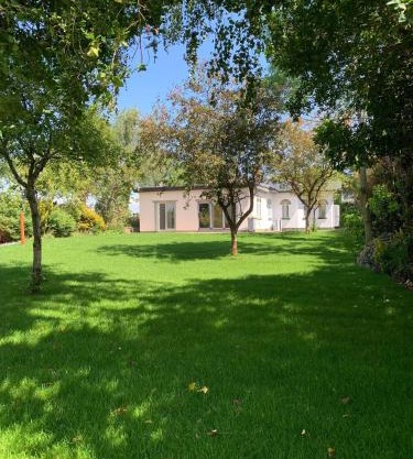 Crossing Cottage Sleeps 6 Parking, Family & Contractors Newark