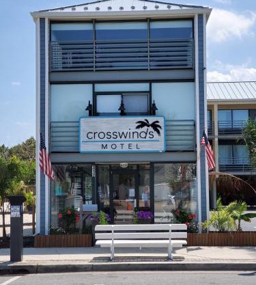 Crosswinds Motel
