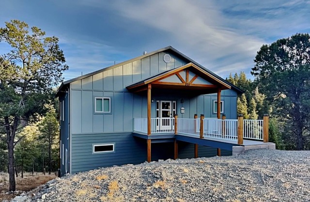 Crown Jewel | Modern Retreat with Serene Wooded Views