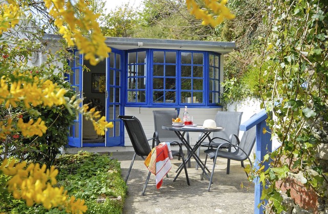 Crows Cottage - Two Bedroom Cottage, Sleeps 4