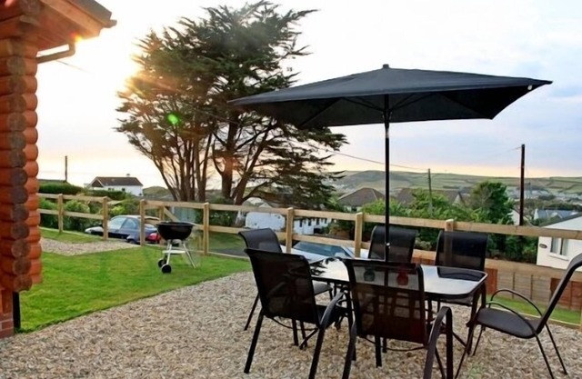 CROYDE RANCH CHALET | 2 Bedrooms | Croyde | Sleeps 4+