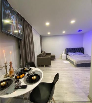 Crystal Twin Apartment