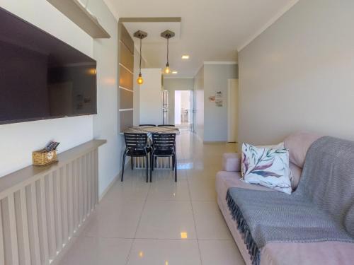 Curta Praia de Armação - Casa Girassol