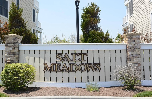 Custom home with less crowded beach! Practice safe social distancing!