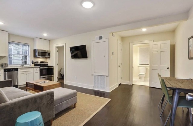 Cute 1bed steps from French Q, Bourbon St & Jazz venues