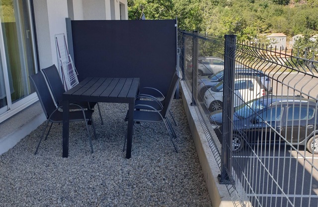 Cute apartment in City last minute all equipment parking