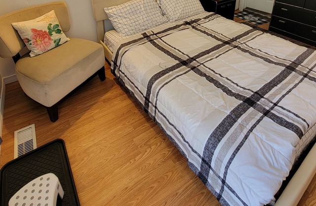 Cute little Private place in Downtown Wallaceburg