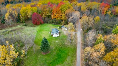 Cute Vista View Home on Acreage