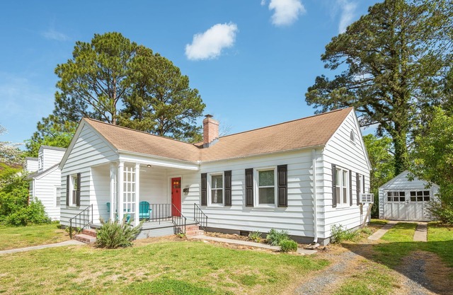 Cute Wythe Two Bedroom at Robinson Park