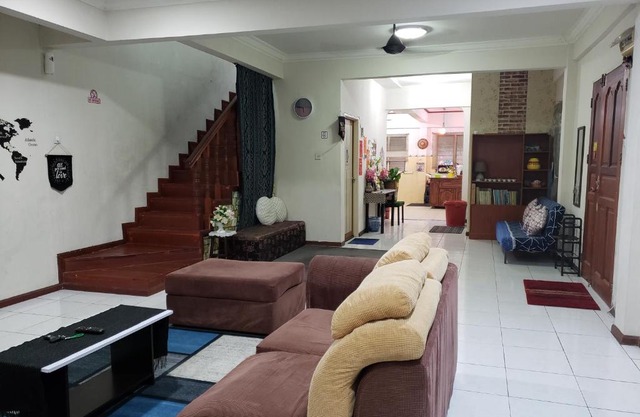 D'Hartamas Guesthouse