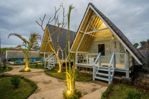 Huts Lembongan 