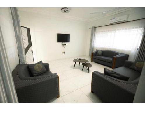 DAA DINGBE SUITES - Tamale Luxury Two Bedroom Apartments
