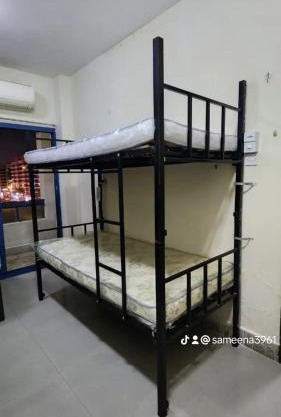 Daily Men Bed Space