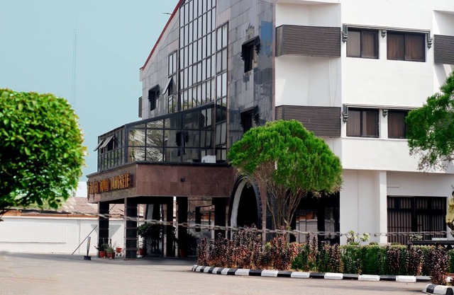 Damgrete Royal Hotel