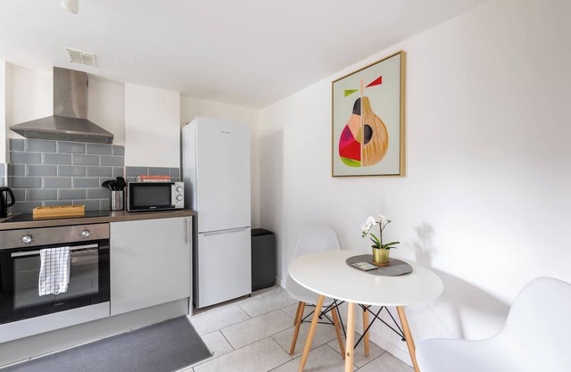 Dan Suite by Koya Homes