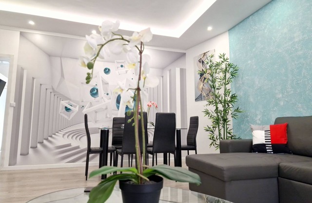 Daniel Beachfront, 2 Rooms Wifi Free