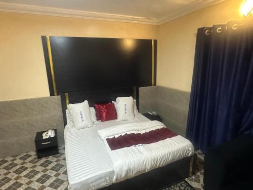 Daniel hotel apartment