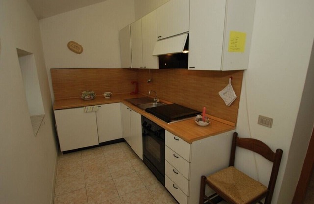 Dante/Pino - Two Bedroom Apartment, Sleeps 6