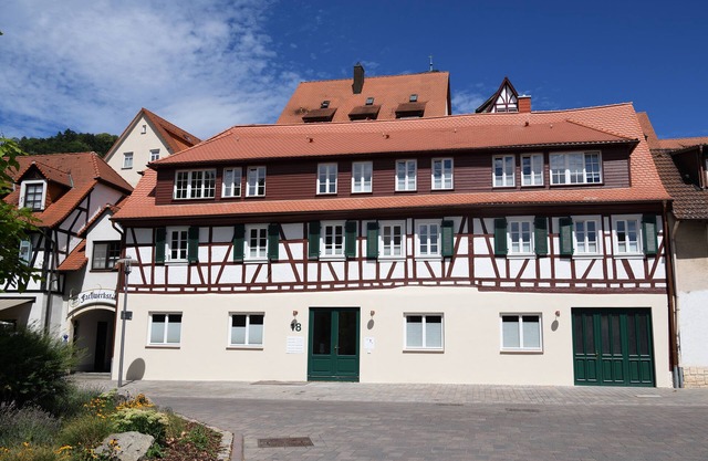 "das Schiefe Haus"