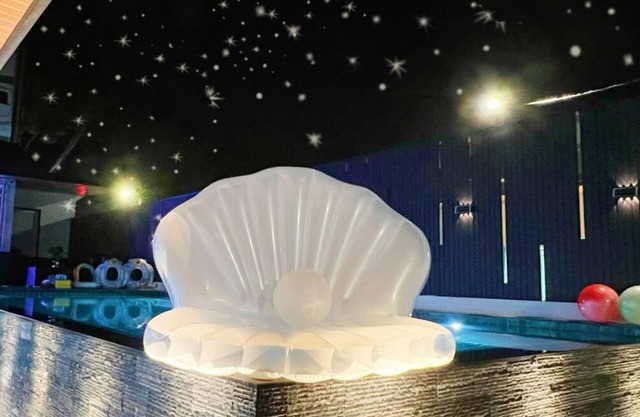 Dato Villa Luxury Homestay 26pax 12min to Jonker Karaoke Private Swimming Pool