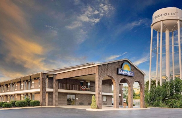 Days Inn by Wyndham Demopolis