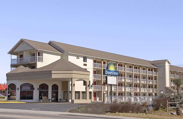 Days Inn by Wyndham Apple Valley Pigeon Forge/Sevierville