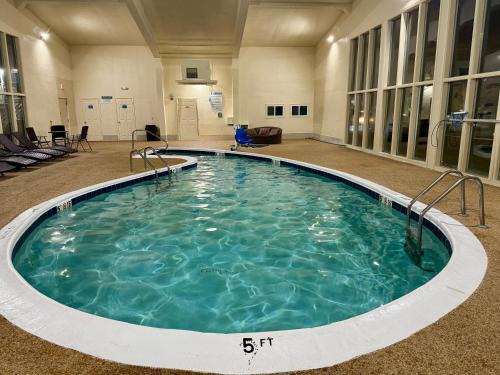 Days Inn by Wyndham - Cape Cod