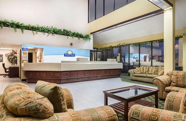 Days Inn by Wyndham Indianapolis Off I-69