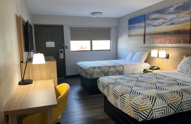 Days Inn by Wyndham Kansas City Northeast