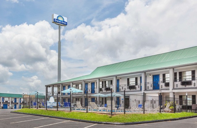 Days Inn by Wyndham Natchitoches