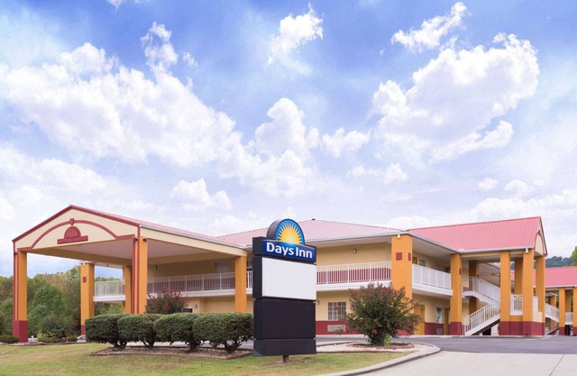 Days Inn by Wyndham Trenton