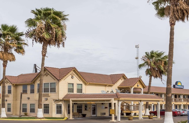 Days Inn by Wyndham Westley