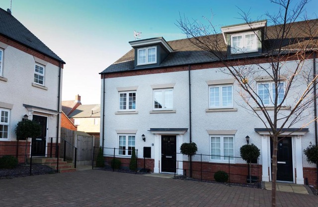 DBS Serviced Apartments - The Townhouse