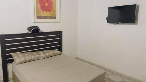 De whytehouse Mogalatsane